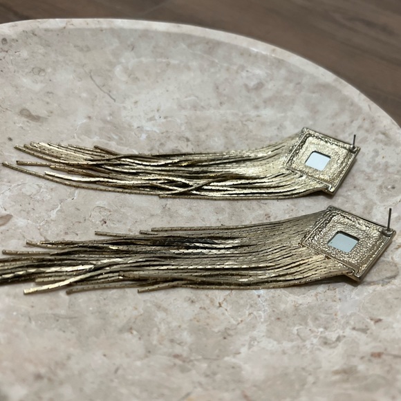 Bebe Duster Earrings - Picture 5 of 6